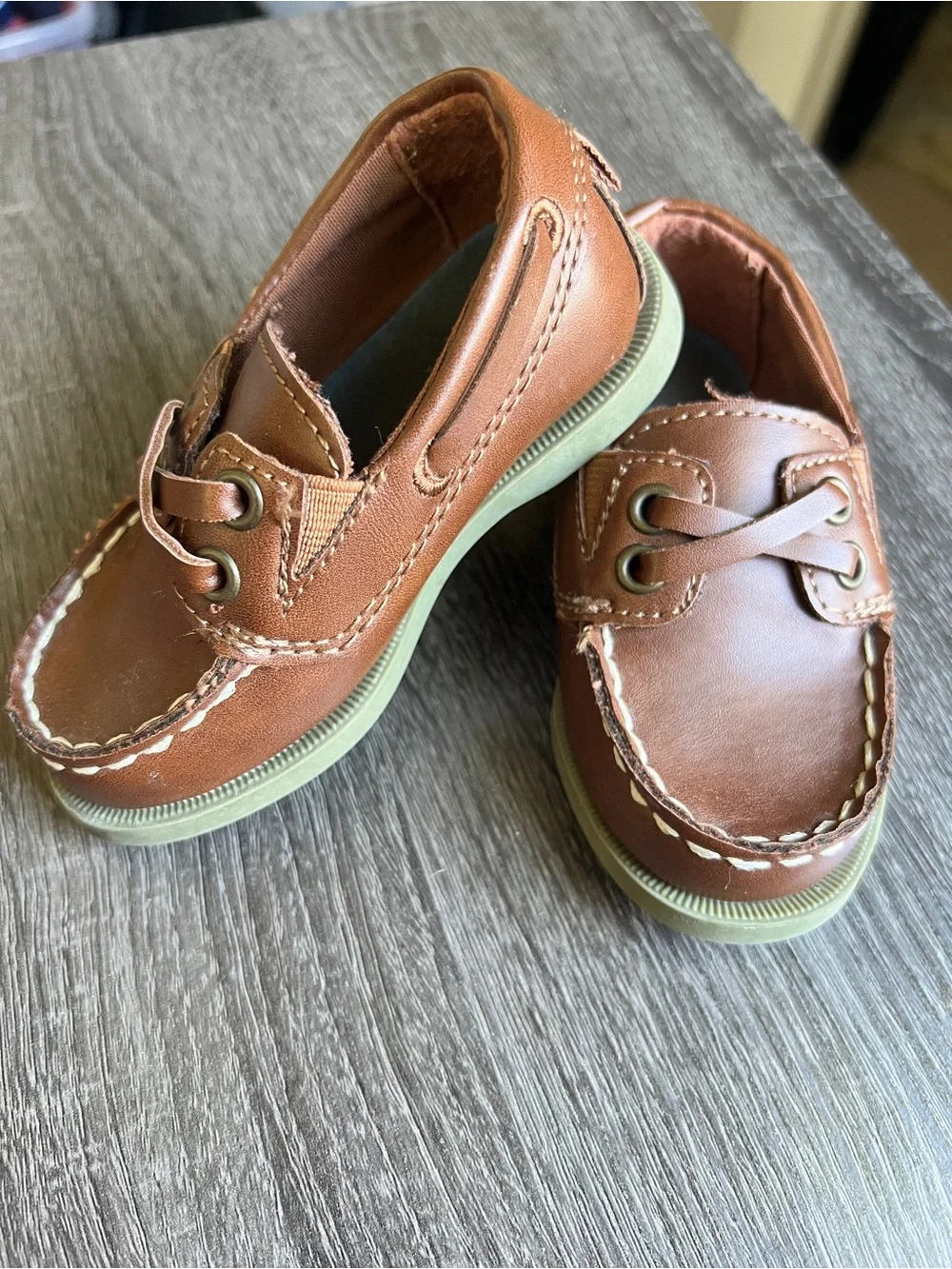 Carter’s Toddler Boat Shoes Size 5M Brown Casual Dress Shoes